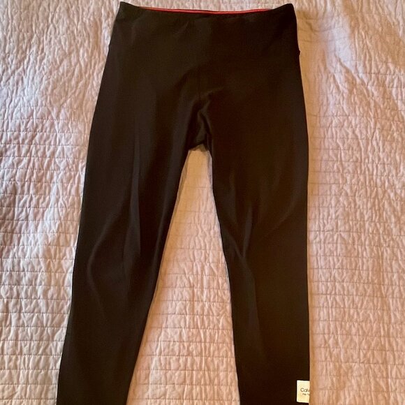 Calvin Klein Performance Stretch Yoga Workout Capris, black, size M - Picture 1 of 8